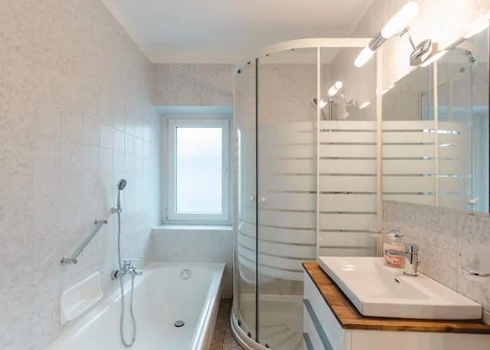 Terrace Garden Retreat By Interhome Appartement *