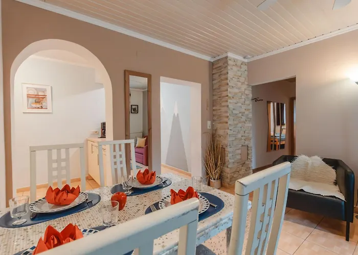 Terrace Garden Retreat By Interhome Appartement *